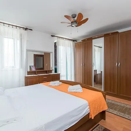 Apartamento Roko *